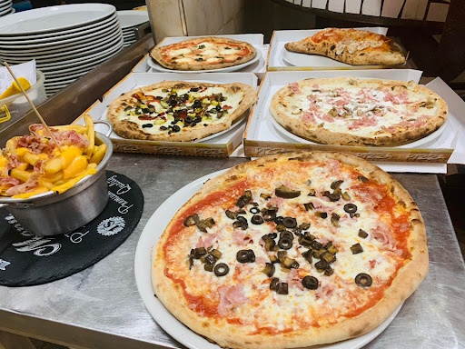 Pizzeria Pulecenella in Battipaglia, Provincia di Salerno