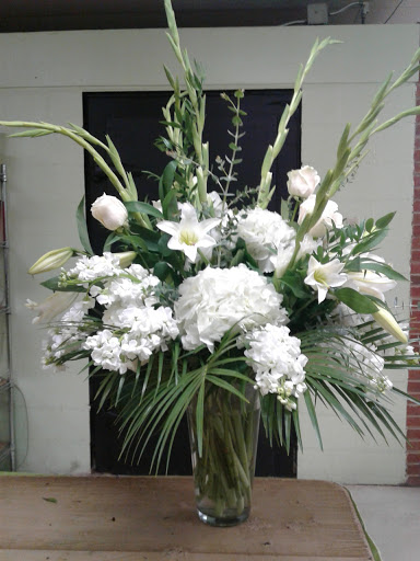 Florist «De Loache Florist», reviews and photos, 2927 Millwood Ave, Columbia, SC 29205, USA