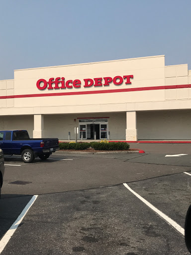 Office Depot, 10115 Evergreen Way, Everett, WA 98204, USA, 