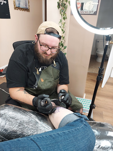 Tattoo and Piercing Shop «Black Sea Tattoo & Piercing», reviews and photos, 131 W Manlius St, East Syracuse, NY 13057, USA