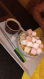 Photo n°135 de Les Fondus de la Raclette Paris 14eme - Montparnasse à Paris ()