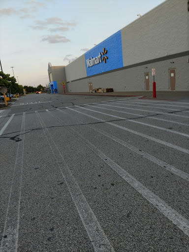 Department Store «Walmart Supercenter», reviews and photos, 1002 SE National Dr, Ankeny, IA 50021, USA