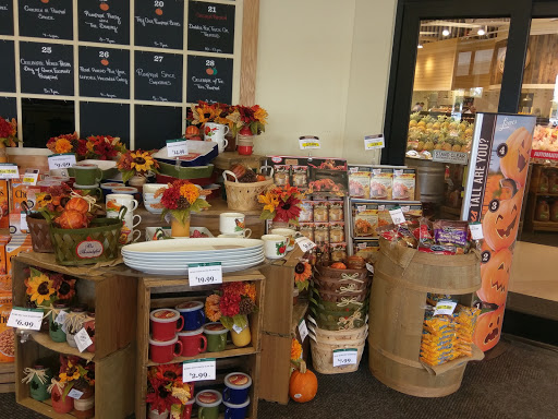 Grocery Store «Lowes Foods on South College Road», reviews and photos, 341 S College Rd #37, Wilmington, NC 28403, USA