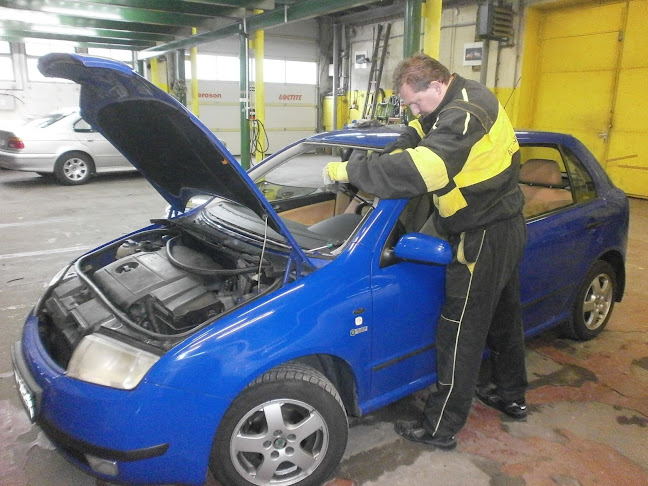 Recenze na Autosklo - servis CZ s.r.o. Výměna autoskel Praha 10 - Hostivař v Praha - Autoservis