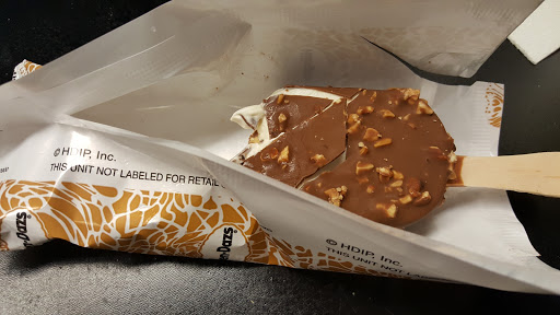 Grocery Store «Kroger», reviews and photos, 305 E Lewis and Clark Pkwy, Clarksville, IN 47129, USA