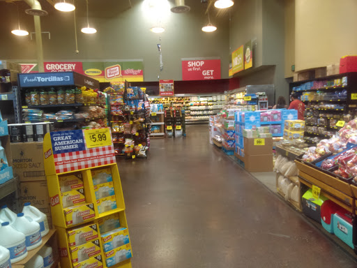 Grocery Store «Grocery Outlet Bargain Market», reviews and photos, 8517 Bond Rd, Elk Grove, CA 95624, USA