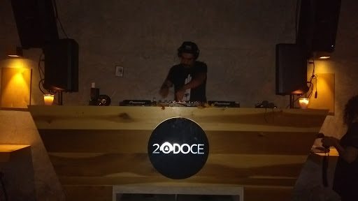 20DOCE Bar