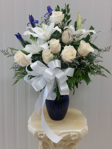 Olde Schaumburg Flowers, 1096 S Roselle Rd, Schaumburg, IL 60193, USA, 