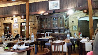 Atmosphère du Restaurant La Ferme de Champreux à Nailloux - n°12