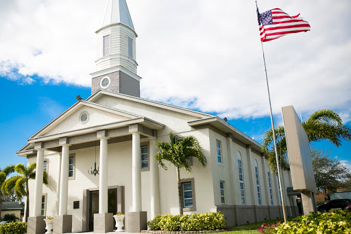 Funeral Home «Davis Seawinds Funeral Home and Crematory», reviews and photos, 560 Montreal Ave, Melbourne, FL 32935, USA