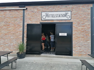 Mittelstation - Bar & Restaurant Bahngasse 35, 7341 Markt St. Martin, Österreich