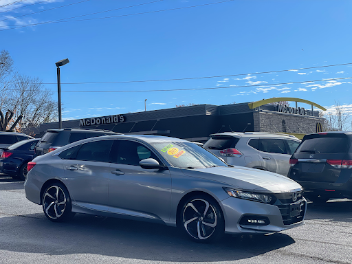 Used Car Dealer «Crystal Auto Sales Inc», reviews and photos, 2204 Nolensville Pike, Nashville, TN 37211, USA