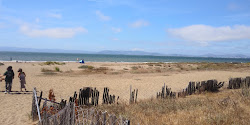 Foto von Alameda beach und die siedlung