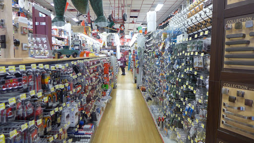 Hardware Store «Trio Hardware and Paint», reviews and photos, 1032 Old Country Rd, Plainview, NY 11803, USA