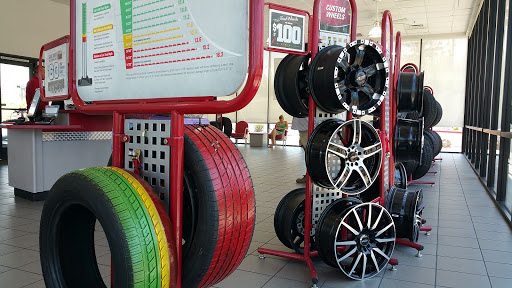 Tire Shop «Discount Tire Store - Fountain Hills, AZ», reviews and photos, 16745 E Shea Blvd, Fountain Hills, AZ 85268, USA