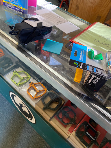 Bicycle Repair Shop «Benidorm Bikes», reviews and photos, 247 Albany Turnpike, Canton, CT 06019, USA