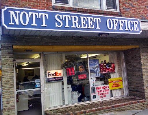 Shipping Service «Nott Street Office», reviews and photos, 2215 Nott St, Niskayuna, NY 12309, USA