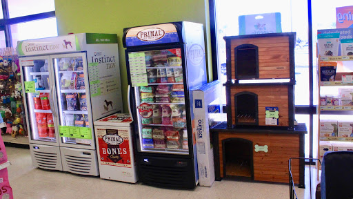 Pet Supply Store «Pet Club Avondale», reviews and photos, 1729 N Dysart Rd B-101, Avondale, AZ 85392, USA