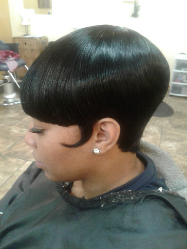 Beauty Salon «Polished Hair Design», reviews and photos, 449 E Cuyahoga Falls Ave, Akron, OH 44310, USA