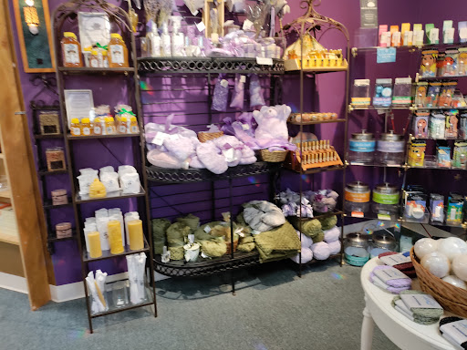 Book Store «Phoenix & Dragon Bookstore», reviews and photos, 5531 Roswell Rd NE, Sandy Springs, GA 30342, USA