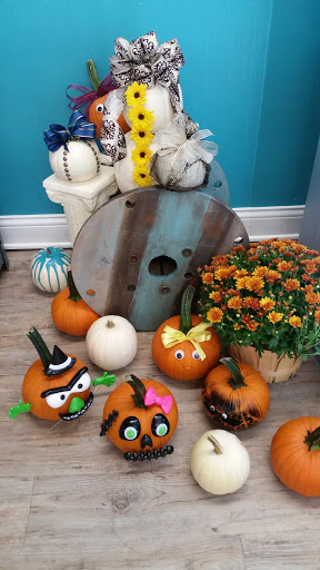 Florist «Blissful Blooms Floral», reviews and photos, 17 East Ave, Monroe, OH 45050, USA