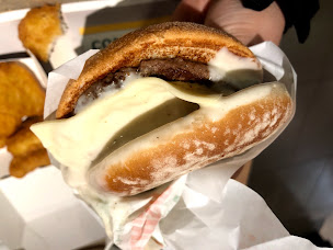 Photo n°38 de McDonald's à La Ferté-Bernard ()