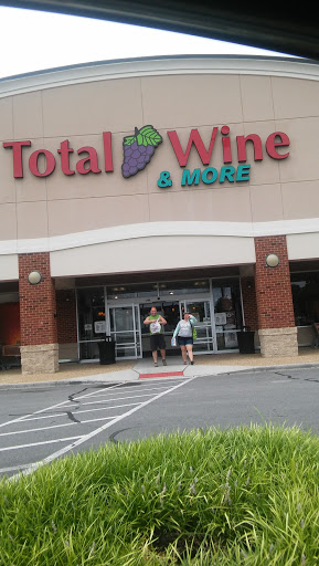 Wine Store «Total Wine & More», reviews and photos, 1744 Laskin Rd, Virginia Beach, VA 23454, USA