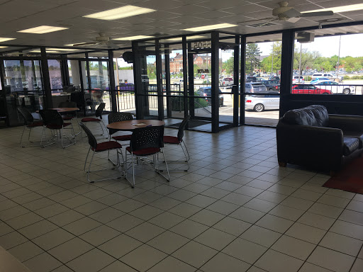 Used Car Dealer «Elite Auto Sales», reviews and photos, 5505 E Kellogg Dr, Wichita, KS 67218, USA