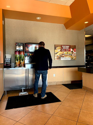 Asian Restaurant «Pick Up Stix Fresh Asian Flavors», reviews and photos, 3591 E Foothill Blvd, Pasadena, CA 91107, USA