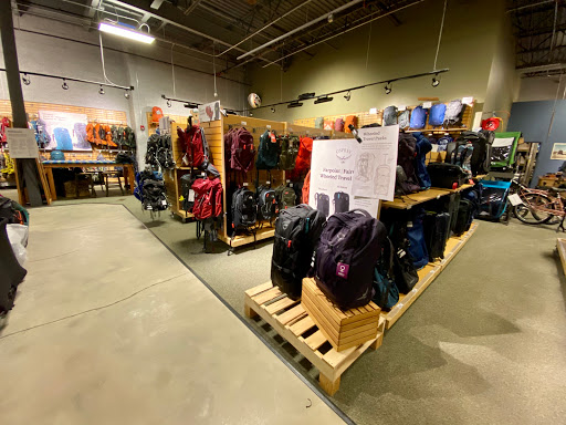 Camping Store «REI», reviews and photos, 11067 Carolina Pl Pkwy, Pineville, NC 28134, USA