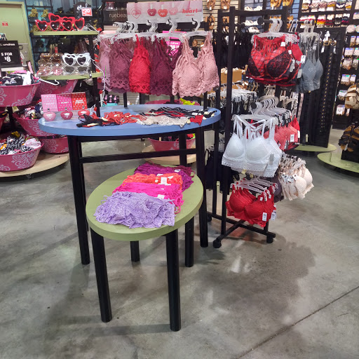 Clothing Store «rue21», reviews and photos, 3528 E Race Ave, Searcy, AR 72143, USA