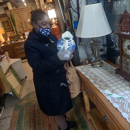 Thrift Store «Barn Auction House», reviews and photos, 440 W Chester Pike, Ridley Park, PA 19078, USA