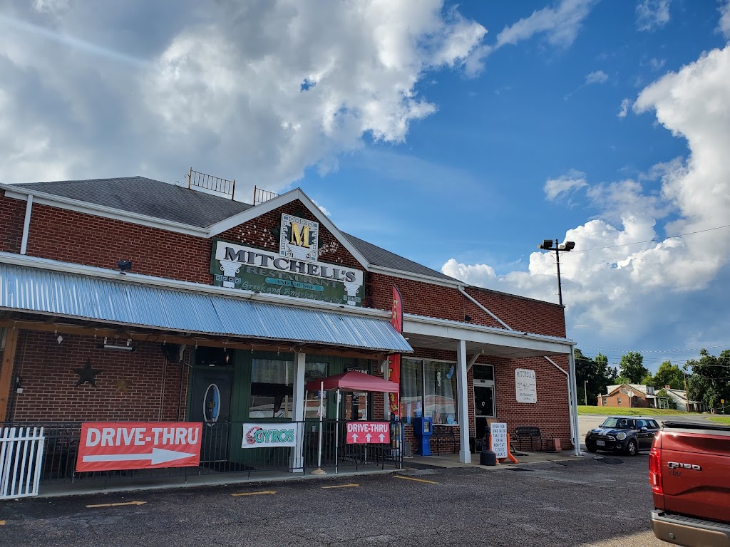 Mitchell's Restaurant & Lounge 23824