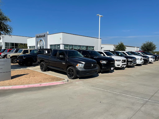 Car Dealer «Mike Brown Chrysler Dodge Jeep», reviews and photos, 4970 E Hwy 377, Granbury, TX 76049, USA