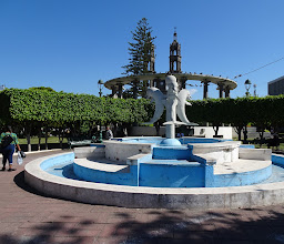 Puente de los enamorados photo
