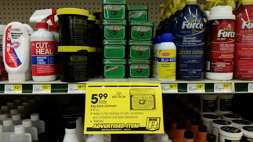 Sporting Goods Store «Big R Store Crawfordsville», reviews and photos, 1601 US-231, Crawfordsville, IN 47933, USA