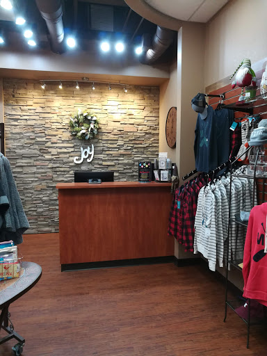 Day Spa «La Grande BeautySpa and Boutique», reviews and photos, 56 East Broadway Avenue #106, Forest Lake, MN 55025, USA