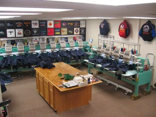 Work Clothes Store «Contractors Clothing Co», reviews and photos, 29350 John R Rd, Madison Heights, MI 48071, USA