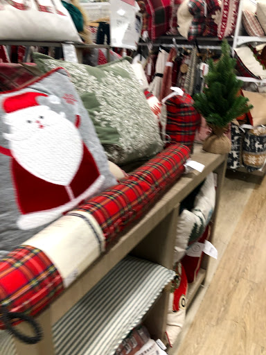 Department Store «HomeGoods», reviews and photos, 920 Springfield Rd, Union, NJ 07083, USA