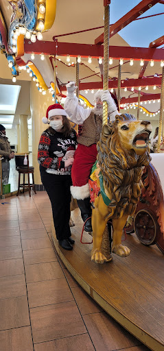 Shopping Mall «The Shoppes at Buckland Hills», reviews and photos, 194 Buckland Hills Dr, Manchester, CT 06042, USA