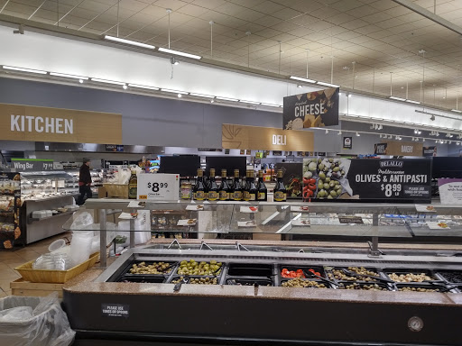 Grocery Store «Stop & Shop», reviews and photos, 760 Villa Ave, Fairfield, CT 06824, USA