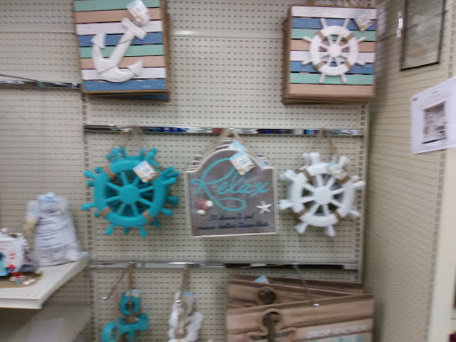 Discount Store «Big Lots», reviews and photos, 15 E 6th St, Bellevue, KY 41073, USA