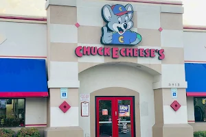 Chuck E. Cheese image