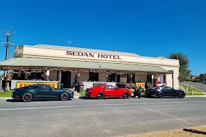 Sedan Hotel image