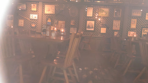 American Restaurant «Cracker Barrel Old Country Store», reviews and photos, 2858 N Glenstone Ave, Springfield, MO 65803, USA