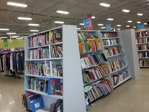 Non-Profit Organization «Goodwill Store & Donation Center», reviews and photos, 481 West Countryside Parkway, Yorkville, IL 60560, USA