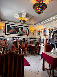 Atmosphère du Restaurant marocain La Tour du Maroc à Villebon-sur-Yvette - n°20