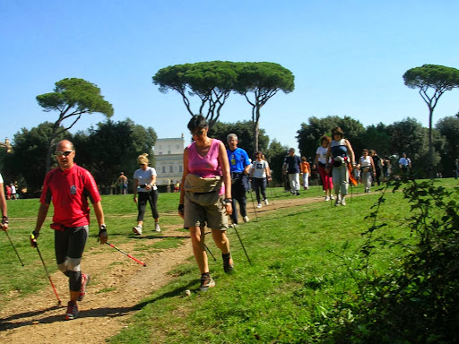 Nordic Walking e Camminata Sportiva a Roma - Walking Center Italia