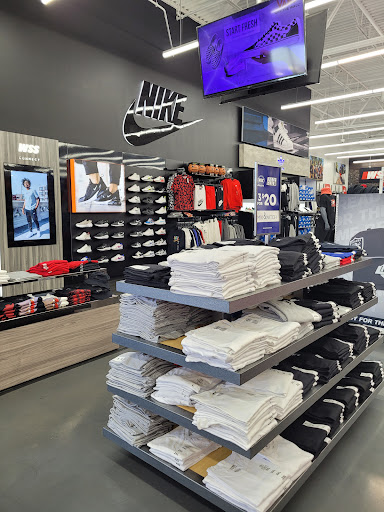 Shoe Store «WSS», reviews and photos, 8830 Garfield Ave, South Gate, CA 90280, USA