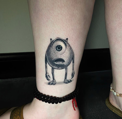 Explore mother and 2 daughters tattoo ideas, creative tattoo ideas in Odessa, available at Black Cat Tattoo Company